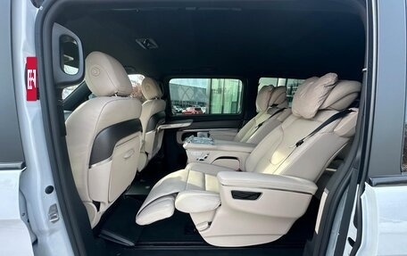 Mercedes-Benz V-Класс, 2025 год, 17 990 000 рублей, 21 фотография