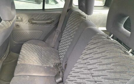 Toyota RAV4, 1997 год, 299 000 рублей, 6 фотография