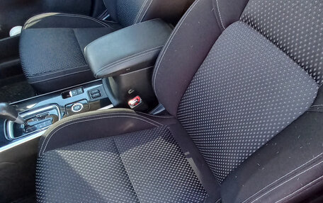 Mitsubishi Outlander III рестайлинг 3, 2021 год, 2 550 000 рублей, 21 фотография