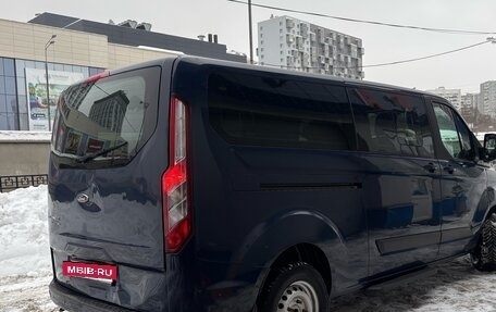 Ford Tourneo Custom I рестайлинг, 2018 год, 1 800 000 рублей, 5 фотография