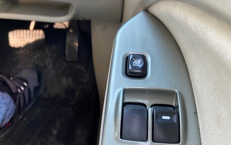 Mitsubishi Colt VI рестайлинг, 2004 год, 260 000 рублей, 10 фотография