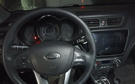 KIA Rio III рестайлинг, 2014 год, 900 000 рублей, 5 фотография