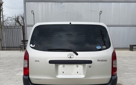 Toyota Probox I, 2010 год, 699 000 рублей, 4 фотография