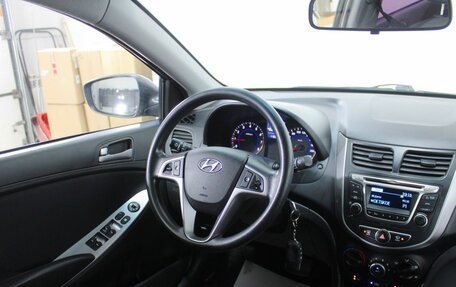 Hyundai Solaris II рестайлинг, 2014 год, 1 100 000 рублей, 15 фотография