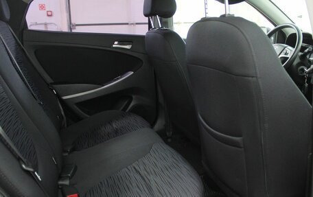 Hyundai Solaris II рестайлинг, 2014 год, 1 100 000 рублей, 11 фотография