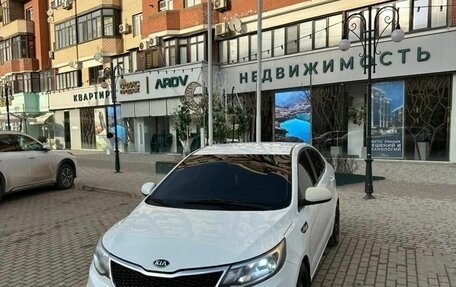 KIA Rio III рестайлинг, 2016 год, 700 000 рублей, 2 фотография