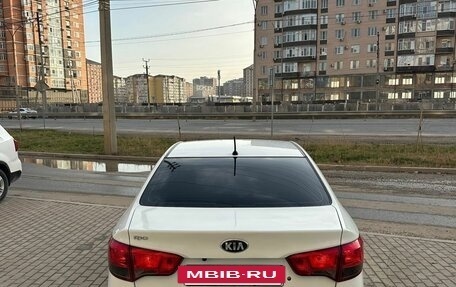 KIA Rio III рестайлинг, 2016 год, 700 000 рублей, 5 фотография