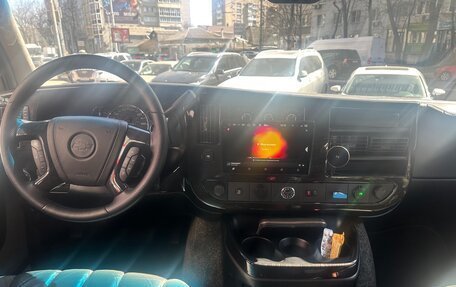 Chevrolet Express II, 2012 год, 5 700 000 рублей, 10 фотография