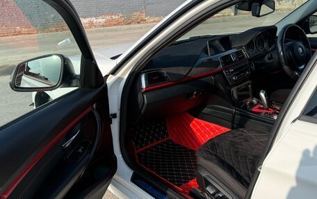 BMW 3 серия, 2016 год, 2 000 000 рублей, 18 фотография