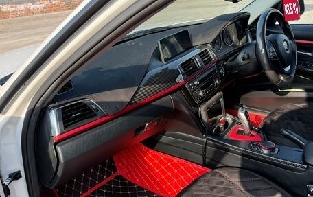 BMW 3 серия, 2016 год, 2 000 000 рублей, 19 фотография