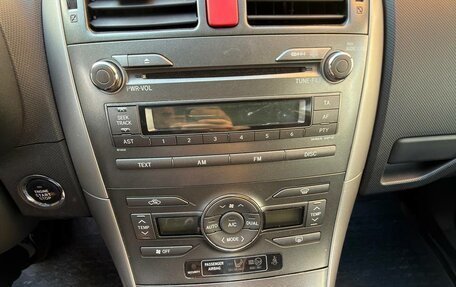 Toyota Auris II, 2009 год, 600 000 рублей, 8 фотография