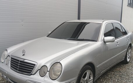 Mercedes-Benz E-Класс, 1999 год, 700 000 рублей, 3 фотография