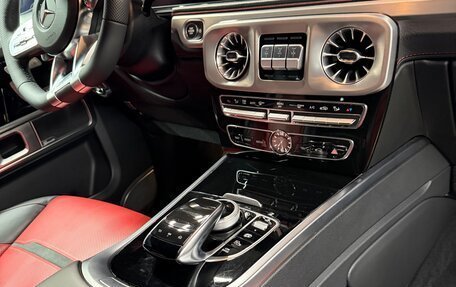 Mercedes-Benz G-Класс AMG, 2018 год, 15 900 000 рублей, 40 фотография