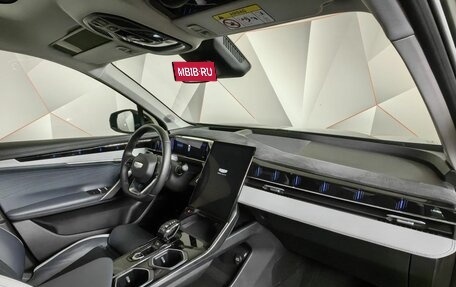 Geely Atlas, 2024 год, 2 943 000 рублей, 12 фотография