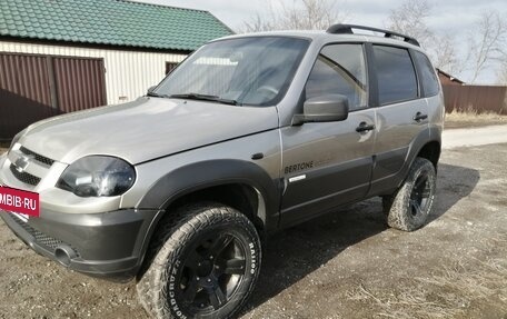 Chevrolet Niva I рестайлинг, 2013 год, 590 000 рублей, 4 фотография
