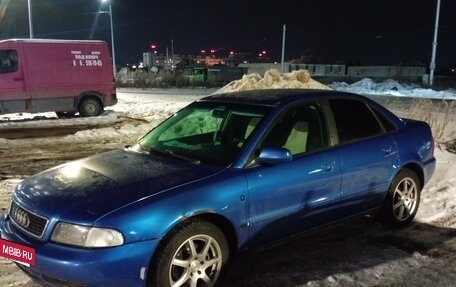Audi A4, 1997 год, 200 000 рублей, 11 фотография