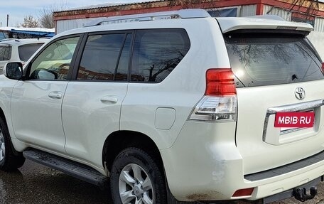 Toyota Land Cruiser Prado 150 рестайлинг 2, 2010 год, 2 470 000 рублей, 3 фотография