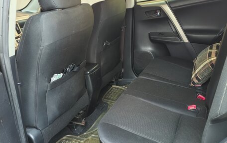 Toyota RAV4, 2013 год, 1 650 000 рублей, 9 фотография