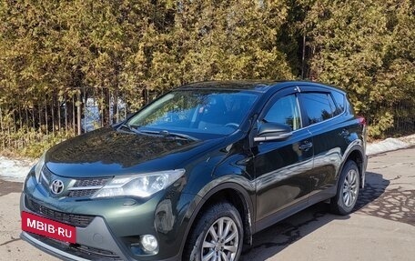 Toyota RAV4, 2013 год, 1 650 000 рублей, 5 фотография