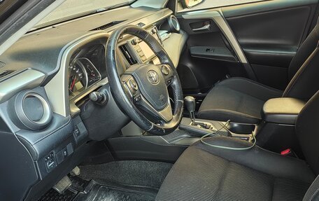 Toyota RAV4, 2013 год, 1 650 000 рублей, 11 фотография