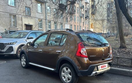 Renault Sandero I, 2013 год, 675 000 рублей, 2 фотография