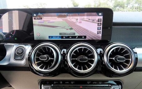 Mercedes-Benz GLB, 2022 год, 3 572 000 рублей, 10 фотография