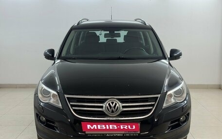 Volkswagen Tiguan I, 2010 год, 1 020 000 рублей, 2 фотография