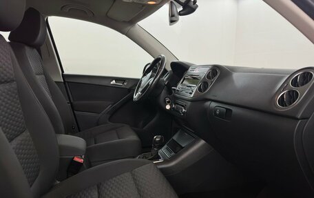 Volkswagen Tiguan I, 2010 год, 1 020 000 рублей, 10 фотография