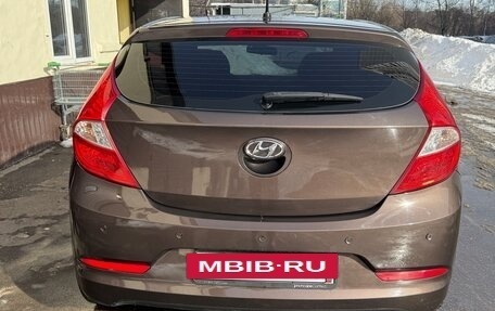 Hyundai Solaris II рестайлинг, 2016 год, 990 000 рублей, 4 фотография