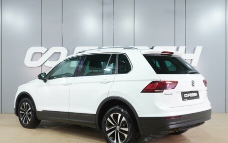 Volkswagen Tiguan II, 2019 год, 2 499 000 рублей, 2 фотография