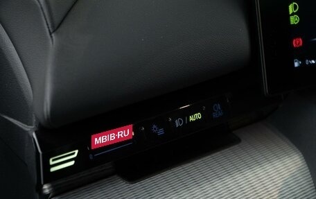 BMW 5 серия, 2023 год, 6 749 050 рублей, 20 фотография