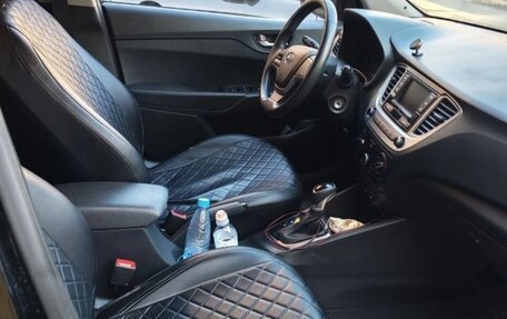 Hyundai Solaris II рестайлинг, 2021 год, 7 фотография