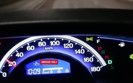 Honda Freed I, 2013 год, 1 200 000 рублей, 17 фотография