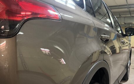 Toyota RAV4, 2018 год, 3 450 000 рублей, 9 фотография