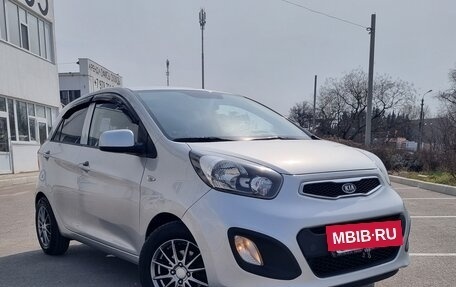 KIA Picanto II, 2011 год, 970 000 рублей, 2 фотография