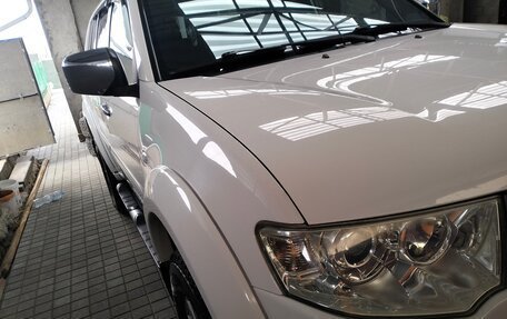 Mitsubishi Pajero Sport II рестайлинг, 2013 год, 2 000 000 рублей, 4 фотография