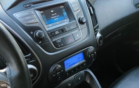 Hyundai ix35 I рестайлинг, 2013 год, 1 200 000 рублей, 11 фотография