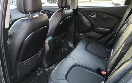 Hyundai ix35 I рестайлинг, 2013 год, 1 200 000 рублей, 12 фотография