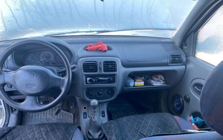 Renault Clio III, 2000 год, 150 000 рублей, 6 фотография