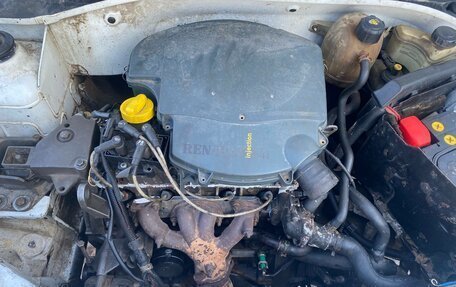 Renault Clio III, 2000 год, 150 000 рублей, 8 фотография