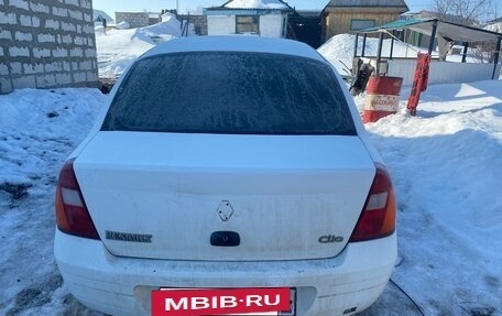 Renault Clio III, 2000 год, 150 000 рублей, 2 фотография