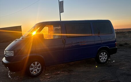 Volkswagen Transporter T4, 2003 год, 900 000 рублей, 2 фотография