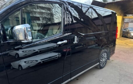 Toyota HiAce H300, 2020 год, 5 800 000 рублей, 4 фотография