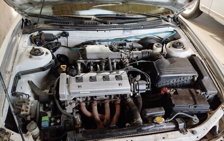 Toyota Celica VII рестайлинг, 1997 год, 580 000 рублей, 14 фотография