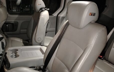 Hyundai Grand Starex Grand Starex I рестайлинг 2, 2017 год, 3 210 000 рублей, 11 фотография