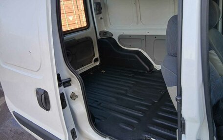 Renault Kangoo II рестайлинг, 2007 год, 333 333 рублей, 3 фотография