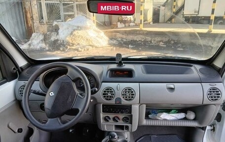 Renault Kangoo II рестайлинг, 2007 год, 333 333 рублей, 8 фотография