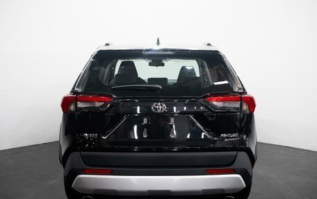 Toyota RAV4, 2021 год, 3 653 000 рублей, 5 фотография
