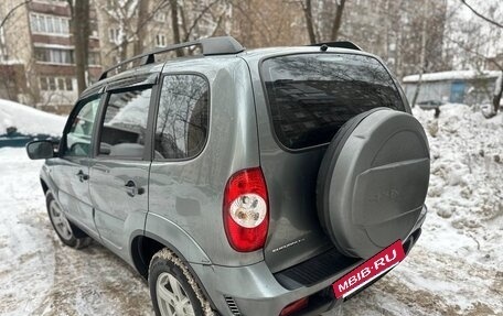 Chevrolet Niva I рестайлинг, 2015 год, 629 000 рублей, 5 фотография