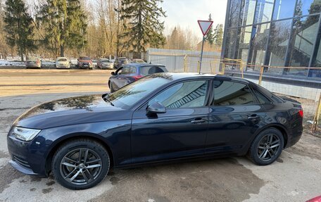 Audi A4, 2017 год, 2 150 000 рублей, 4 фотография